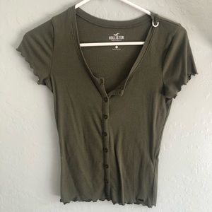 Ribbed button up Hollister top